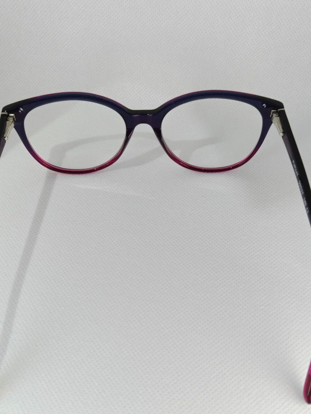Pursuit. Oval Women's Acetate.
